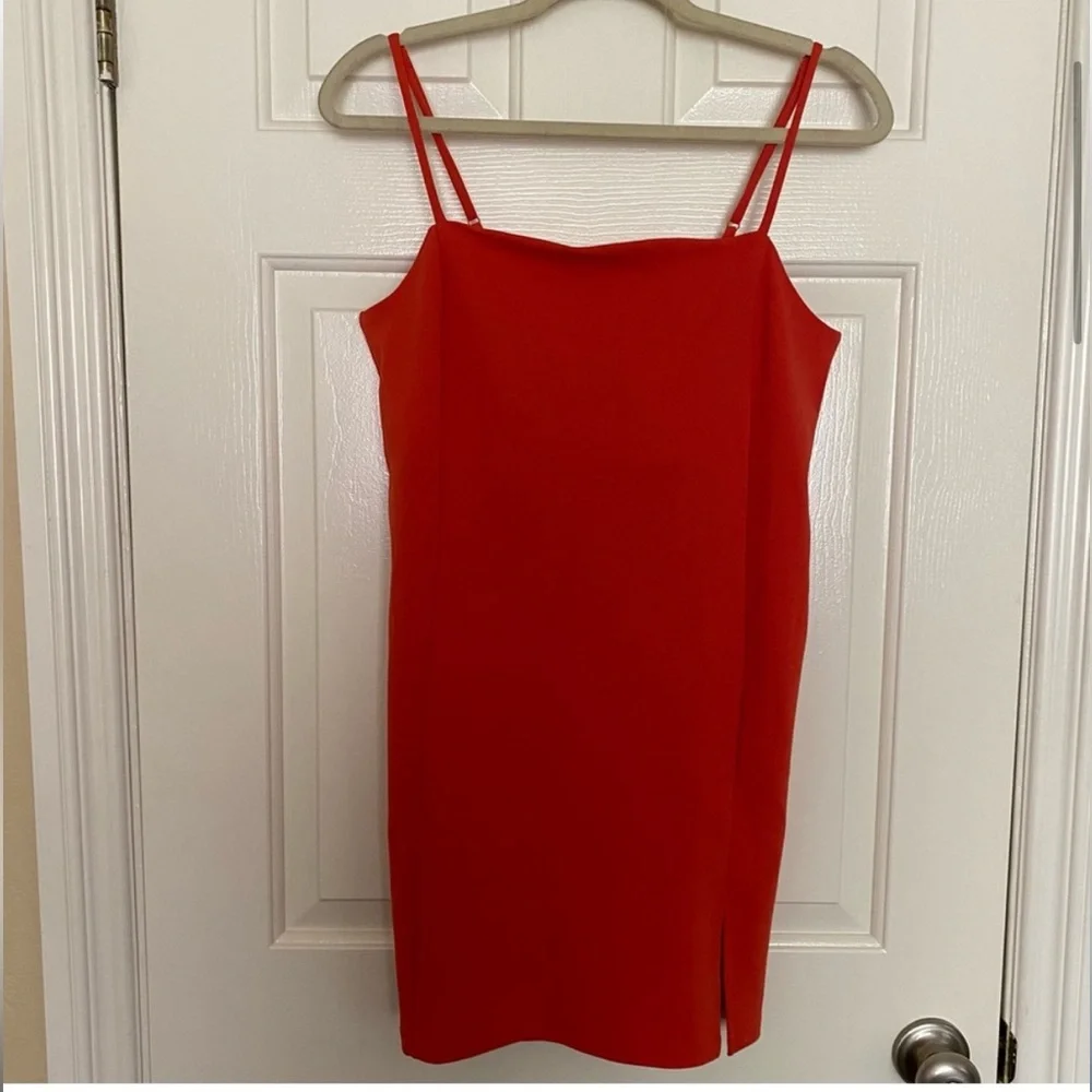 Red short dress H&M - Picture 3 of 7